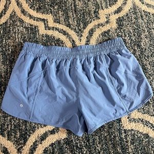 Women’s Lululemon shorts